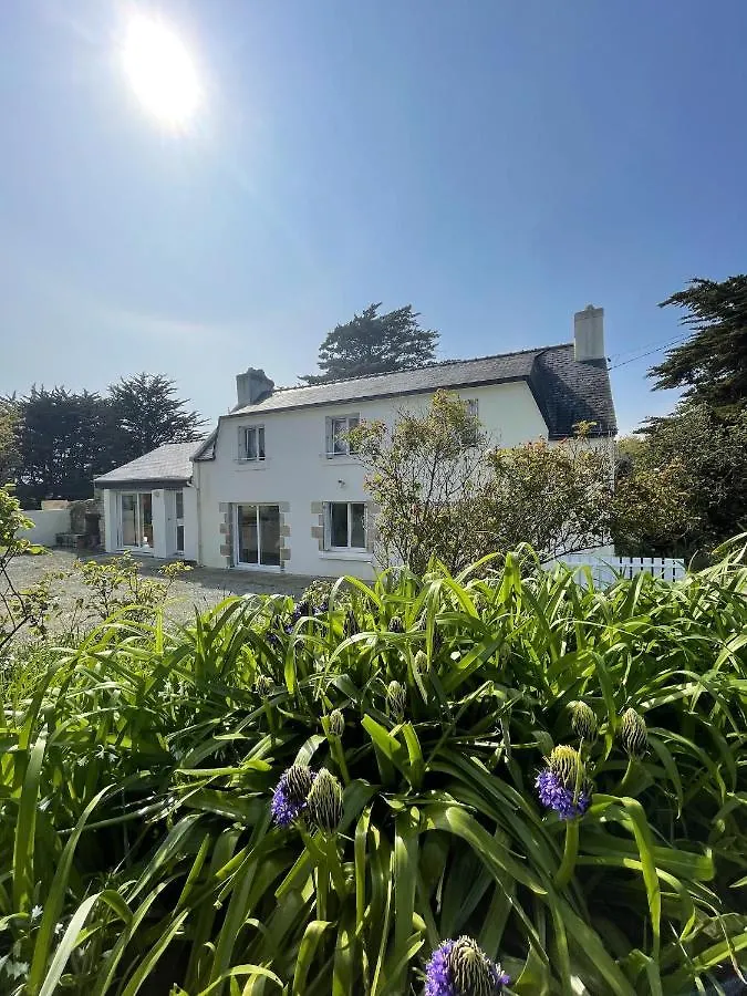 Maison Accueillante A Fouesnant Avec Grand Jardin
